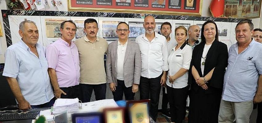 AK Parti Genel Başkan Yardımcısı ve İzmir Milletvekili Hamza Dağ’ın Bornova Ziyareti