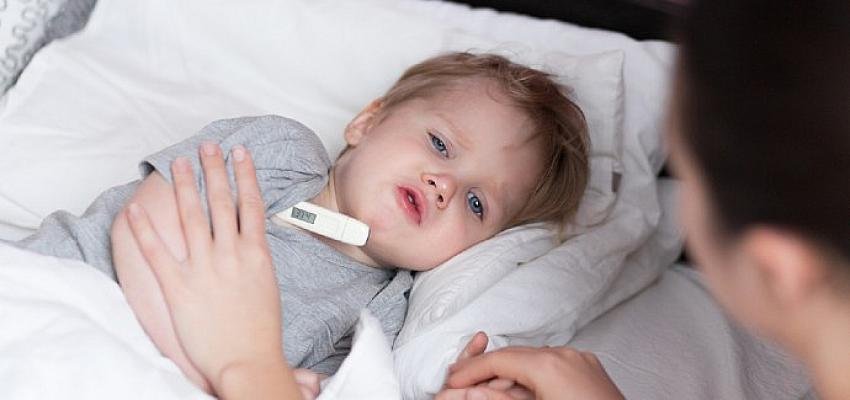 Çocuklarda Romatizmal Hastalıkların  8 Önemli Belirtisi