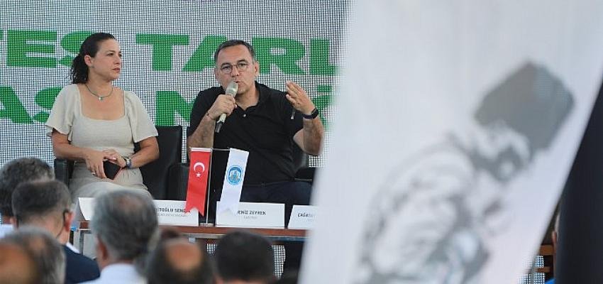 Deniz Zeyrek Efes Tarlası Yaşam Köyü’nde Konuştu: Köy Enstitüleri Ruhuna İhtiyacımız Var