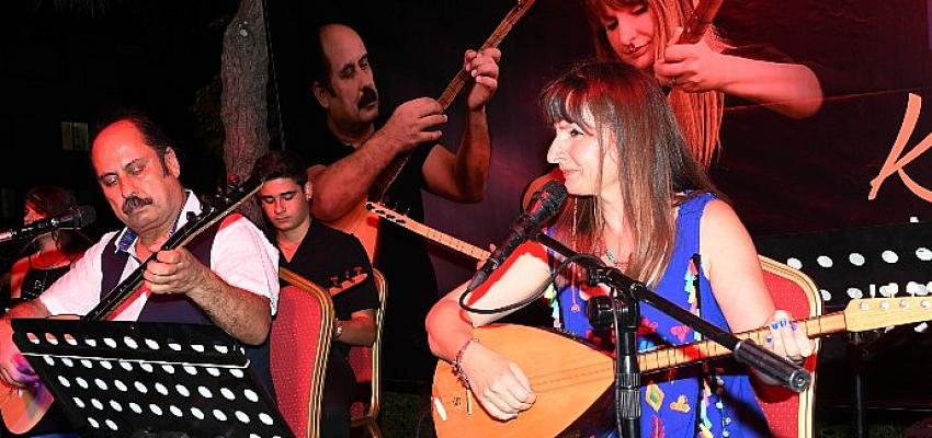 Karabağlar Belediyesi Yaz Konserleri Devam Ediyor
