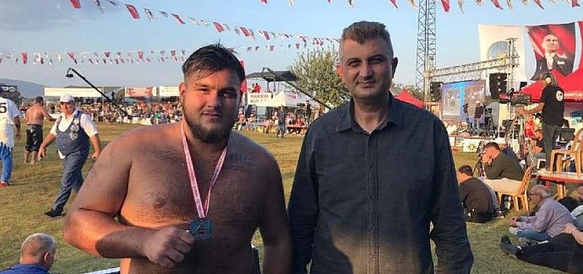 Kırkpınar’da Yunus Emre Akman Şampiyon