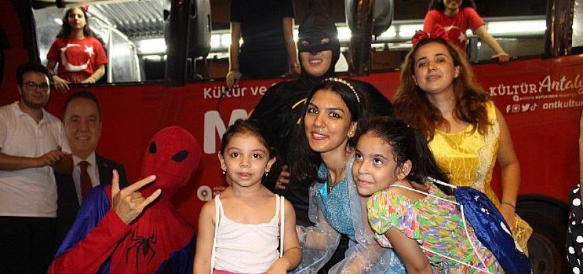 Antalya Büyükşehir Belediyesi Gençlik Meclisi Manavgat’ta