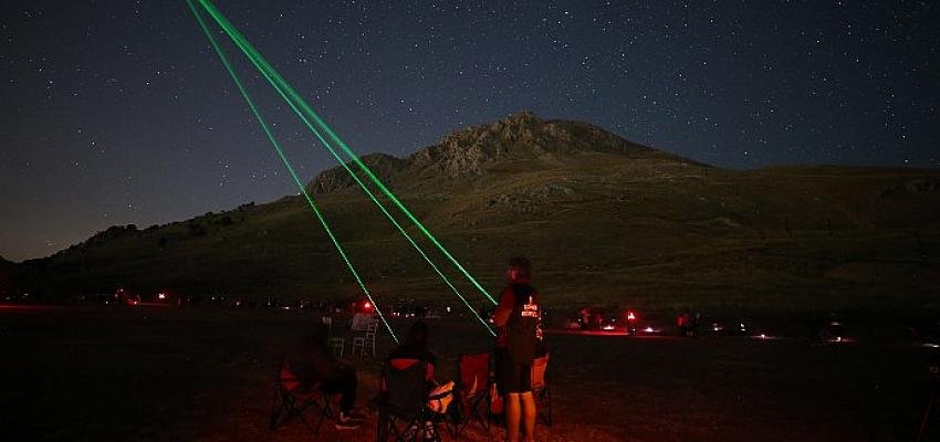 Antalya Gökyüzü Gözlem Etkinliği’nde Meteor Yağmuru Sürprizi