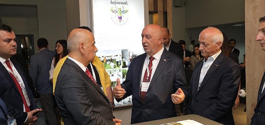 Balparmak Platin Sponsorluğunda Gerçekleşen Apimondia’ya Yoğun İlgi