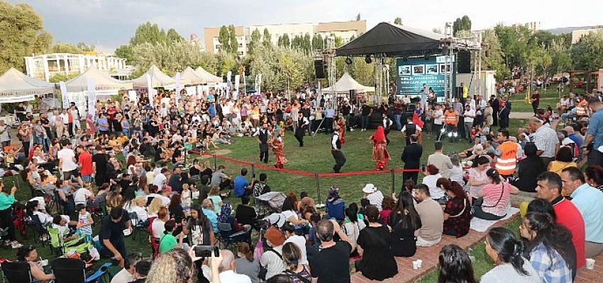 Çankaya Belediyesi’nden Birlik Aşuresi