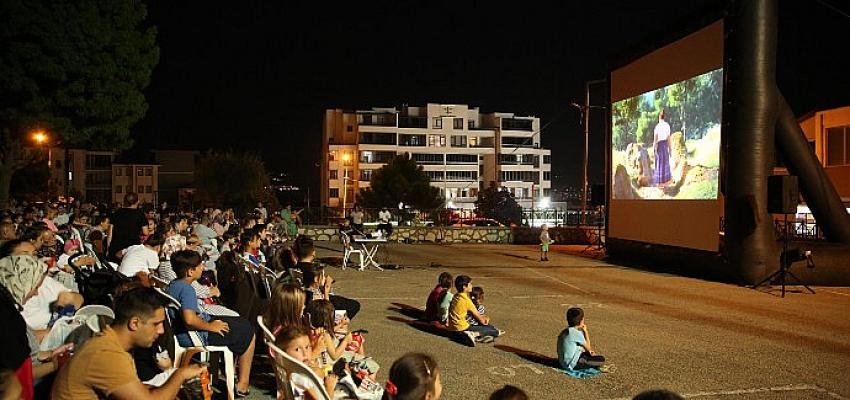 Çocuklara Yaz Sineması etkinliği başladı