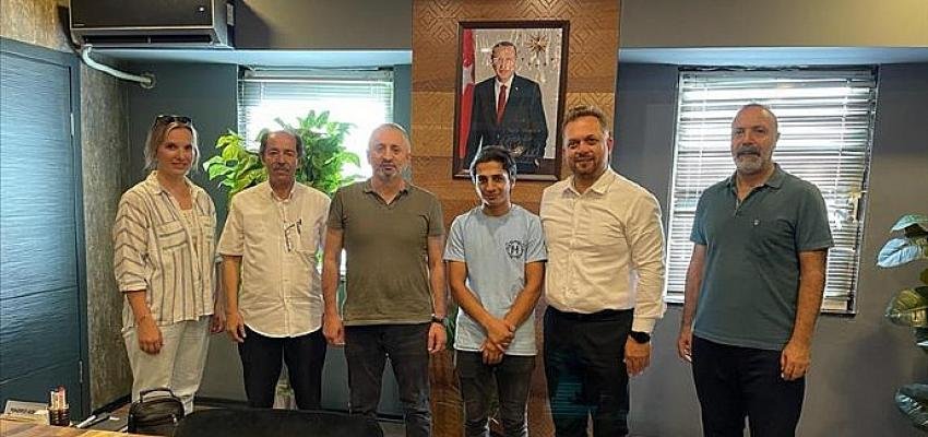 Engelsiz Sosyal Yaşam Merkezi, Öğrencileri Hayata Hazırlıyor