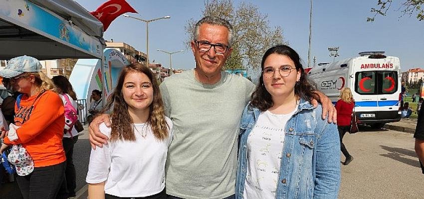 Gaziemir Belediyesi Gençlik Meclisi yola çıkıyor