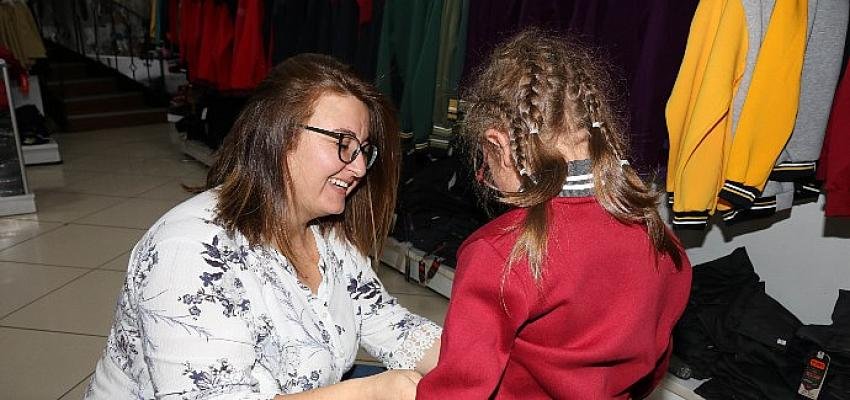 Çocukların İlk Okul Kıyafeti Çankaya’dan