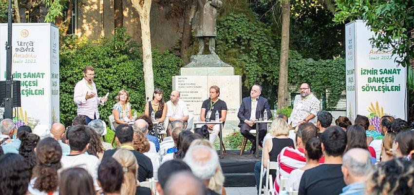 Gastronomi uzmanı Bağış: Kuru üzümün 10’da 1’i şarapta kullanılırsa gelir artar