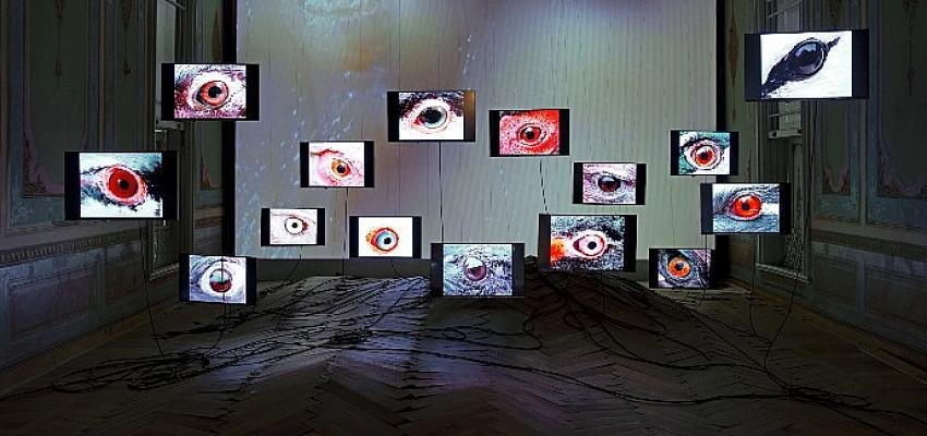 Küratörlüğünü Brigitte Pitarakis ve Selen Ansen’in Üstlendiği İsmi Lâzım Değil Sergisi Abdülmecid Efendi Köşkü’nde Ziyaretçilerle Buluşuyor