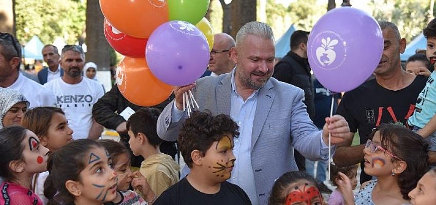 Dünya Menemen’de buluştu