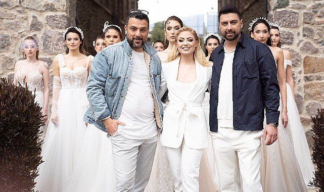 Ünlü Koreograflar Serkan Duman ve Gökhan Duman'dan tarihi dijital defile