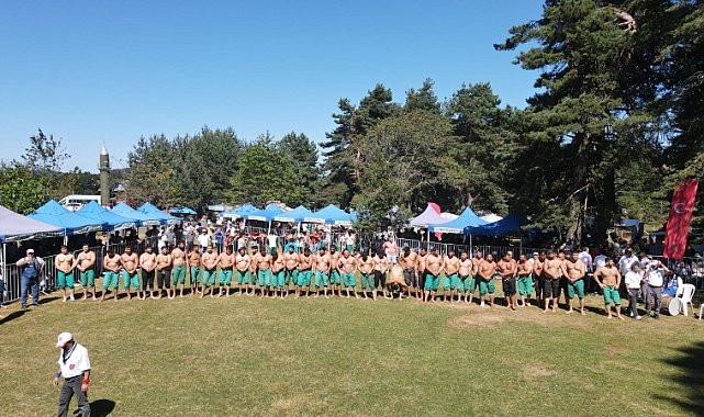 İznik'te Alıç yaylası güreşleri yapıldı 