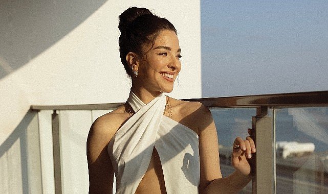 Begüm Akkaya “Hiçbir ekibi birbiriyle kıyaslamıyorum"