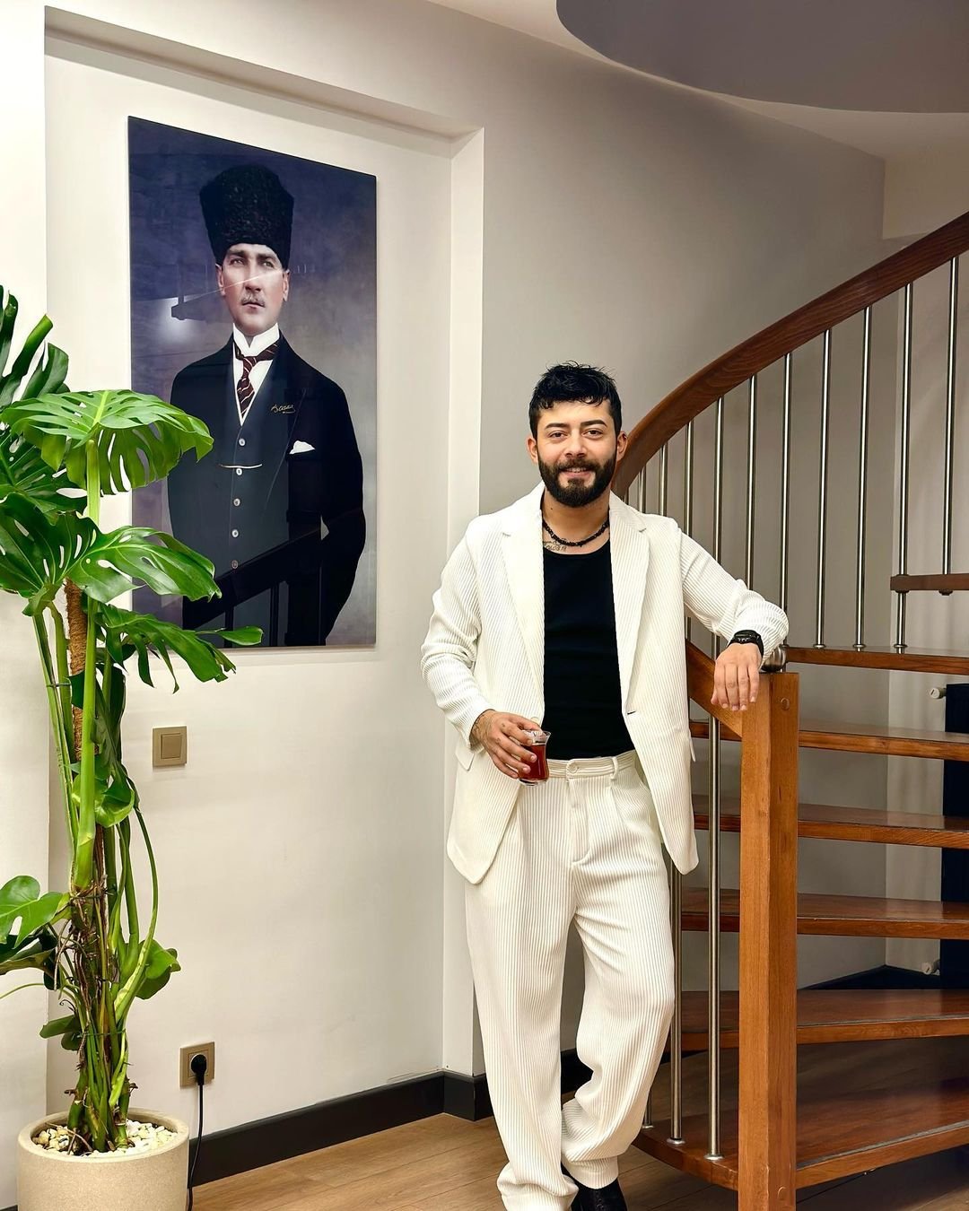  Kurtuluş Kuş