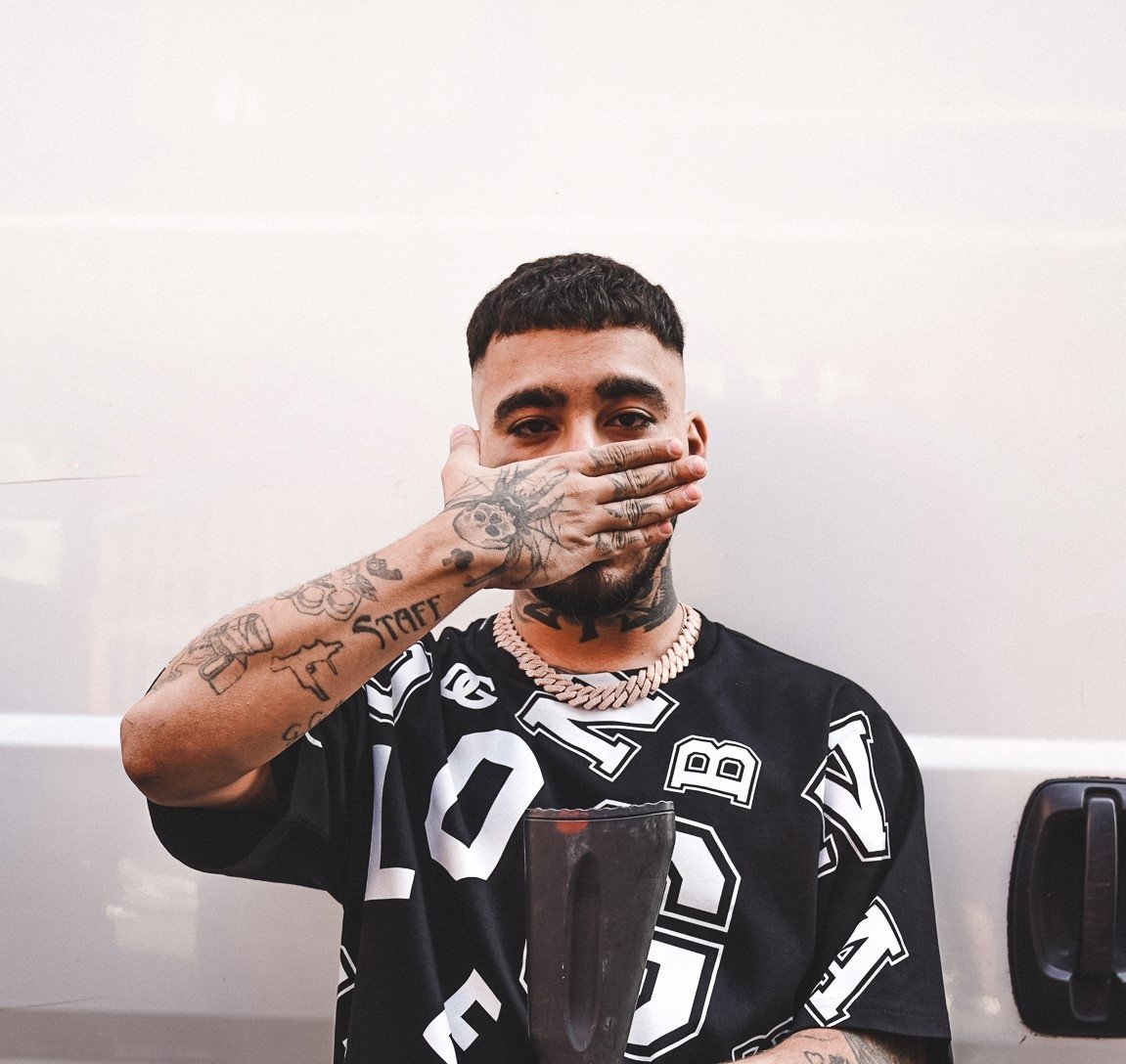 Uzi