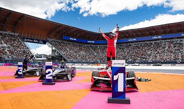 Nissan Formula E Takımı Mexico City'de muhteşem bir zafer elde etti