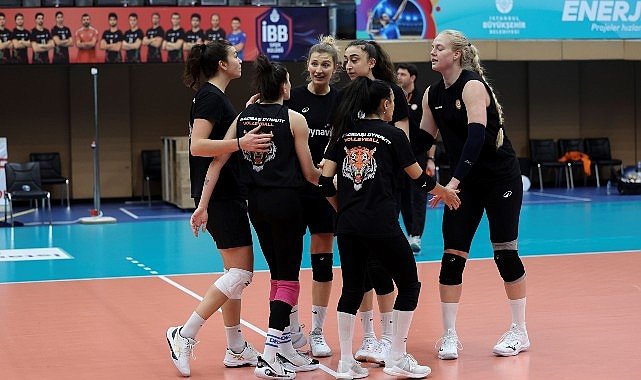 Eczacıbaşı Dynavit, evinde Nilüfer Belediyespor'u ağırlıyor