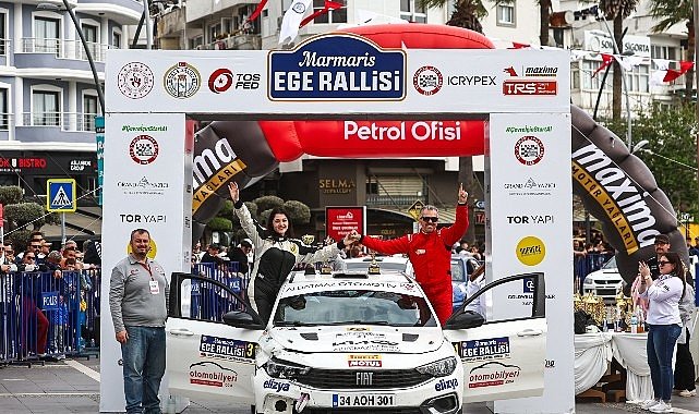 Alptekin Işıkalp'ten Marmaris'te Podyum Başarısı