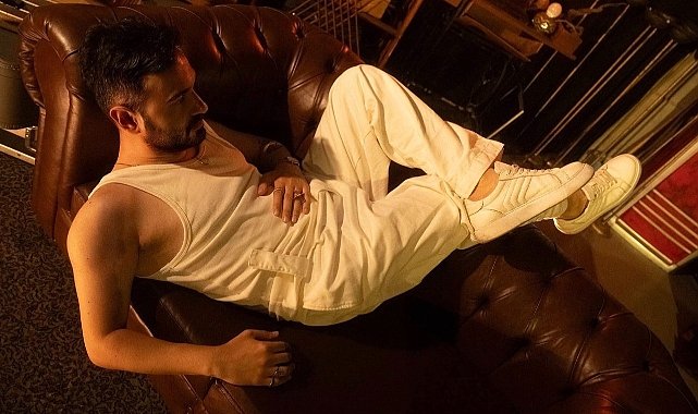 Ömer Altunalan'dan Yeni Şarkı: 'Şaşırmıyorum' Yayında!