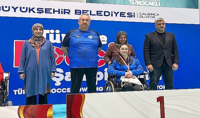 Gaziemir Belediyesi Boccia Takımı'ndan çifte şampiyonluk